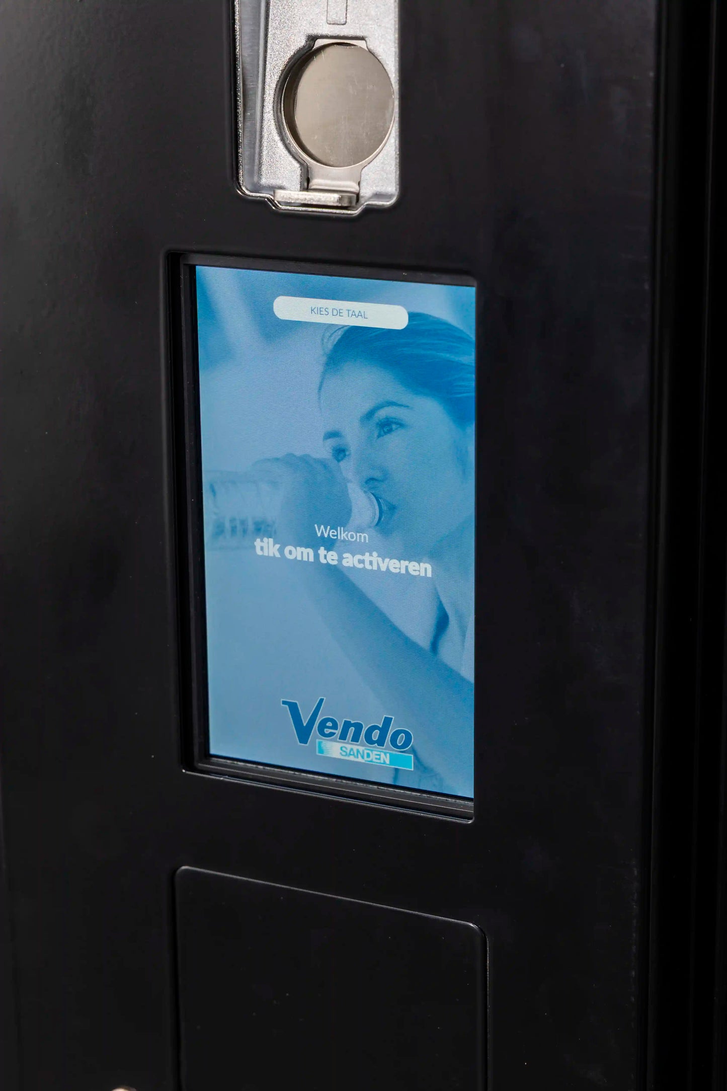 Vendo G-Snack Touch 10 Outdoor | STX OD